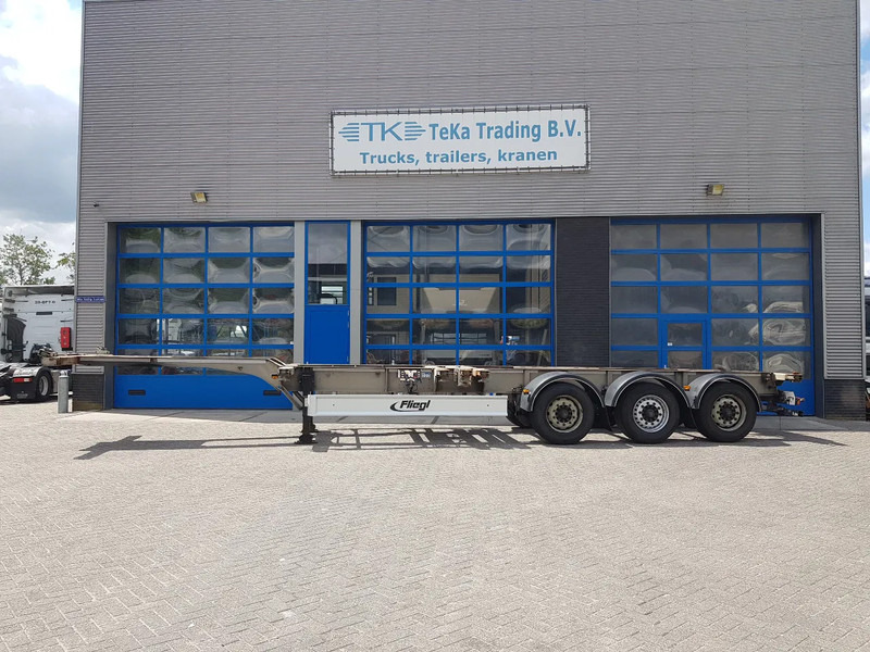 Fliegl SDS 380 MULTI BPW Disc Lift axle - Полуприцеп-контейнеровоз/ Сменный кузов: фото 2 Fliegl SDS 380 MULTI BPW Disc Lift axle - Полуприцеп-контейнеровоз/ Сменный кузов: фото 2