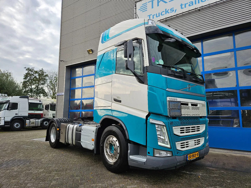 Volvo FH 460 ADR EX/II, EX/III, FL and AT. I-Parc Cool Apk 5-2026 Smart Tacho Pto - Тягач: фото 5 Volvo FH 460 ADR EX/II, EX/III, FL and AT. I-Parc Cool Apk 5-2026 Smart Tacho Pto - Тягач: фото 5