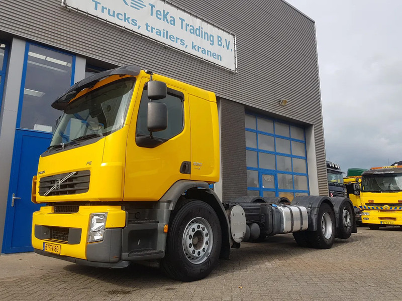 Volvo FE 320 6x2 Euro 5 290.000 km Retarder TÜV - Грузовик-шасси: фото 1 Volvo FE 320 6x2 Euro 5 290.000 km Retarder TÜV - Грузовик-шасси: фото 1