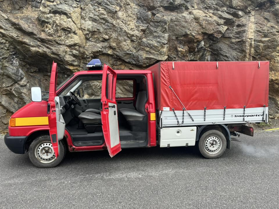 Пожарная машина VOLKSWAGEN Transporter 2,5 TDI Syncro 4x4: фото 14 Пожарная машина VOLKSWAGEN Transporter 2,5 TDI Syncro 4x4: фото 14