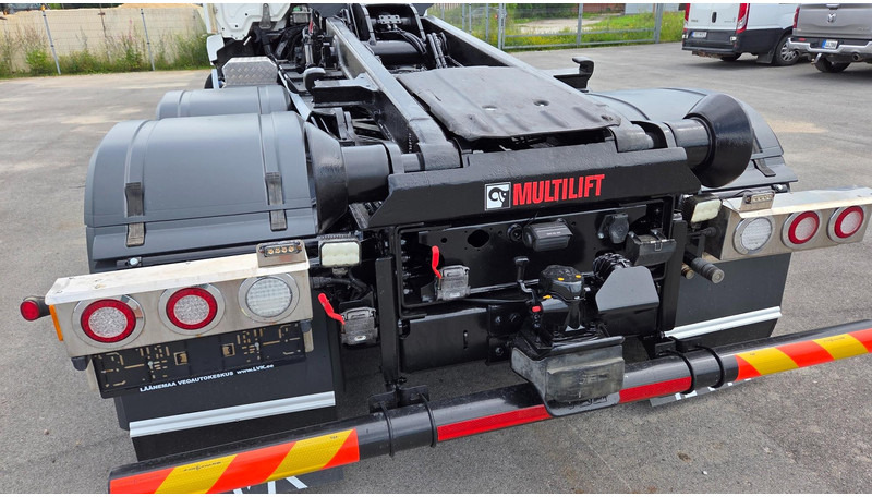 Mercedes-Benz Actros 2543 6X2*4 - Крюковой мультилифт: фото 5 Mercedes-Benz Actros 2543 6X2*4 - Крюковой мультилифт: фото 5