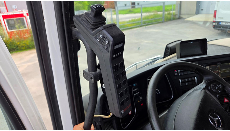 Крюковой мультилифт Mercedes-Benz Actros 2543 6X2*4: фото 15 Крюковой мультилифт Mercedes-Benz Actros 2543 6X2*4: фото 15