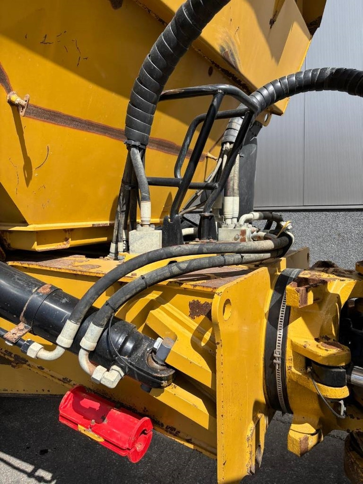 Сочленённый самосвал CAT 745 C (CE /Low Hours): фото 23