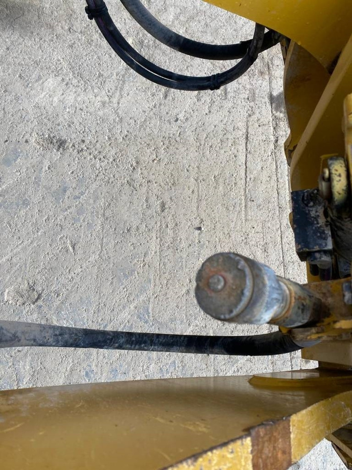 Колёсный погрузчик CAT 938 M (Bucket + Forks): фото 20 Колёсный погрузчик CAT 938 M (Bucket + Forks): фото 20