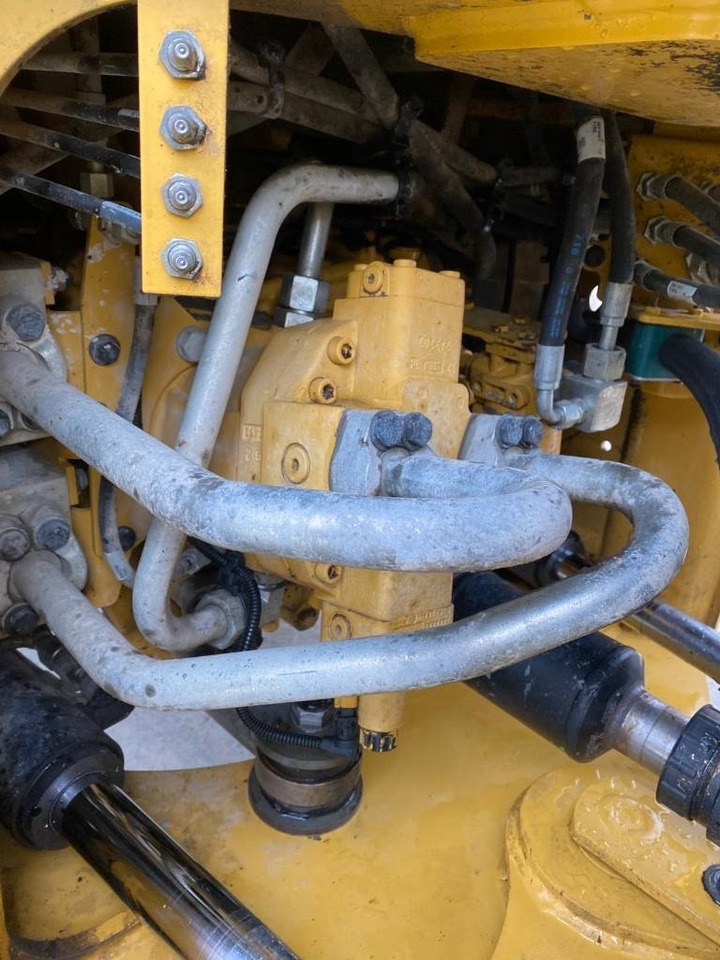 Колёсный погрузчик CAT 938 M (Bucket + Forks): фото 22 Колёсный погрузчик CAT 938 M (Bucket + Forks): фото 22