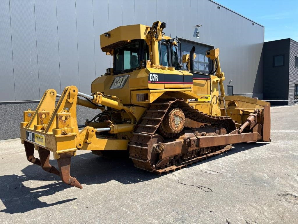 CAT D 7 R (CE certified) - Бульдозер: фото 5 CAT D 7 R (CE certified) - Бульдозер: фото 5