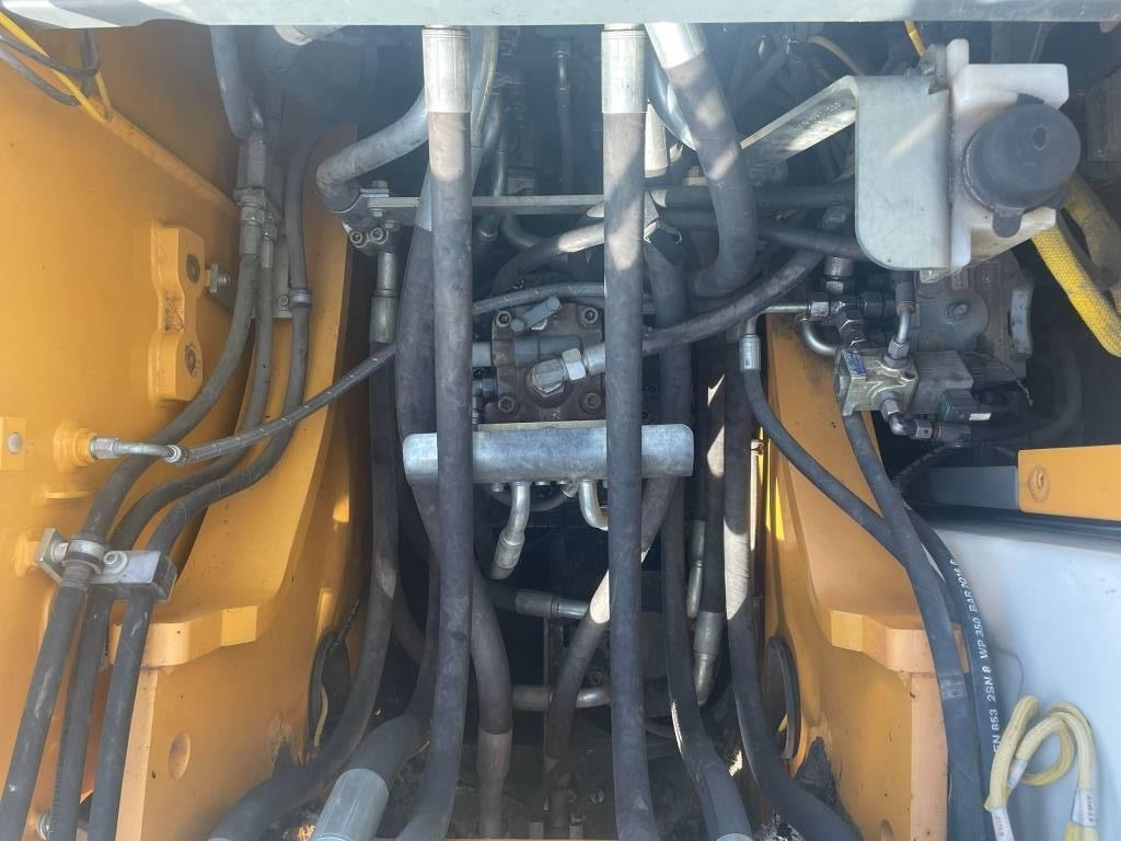 Гусеничный экскаватор Liebherr R 926 LC: фото 22