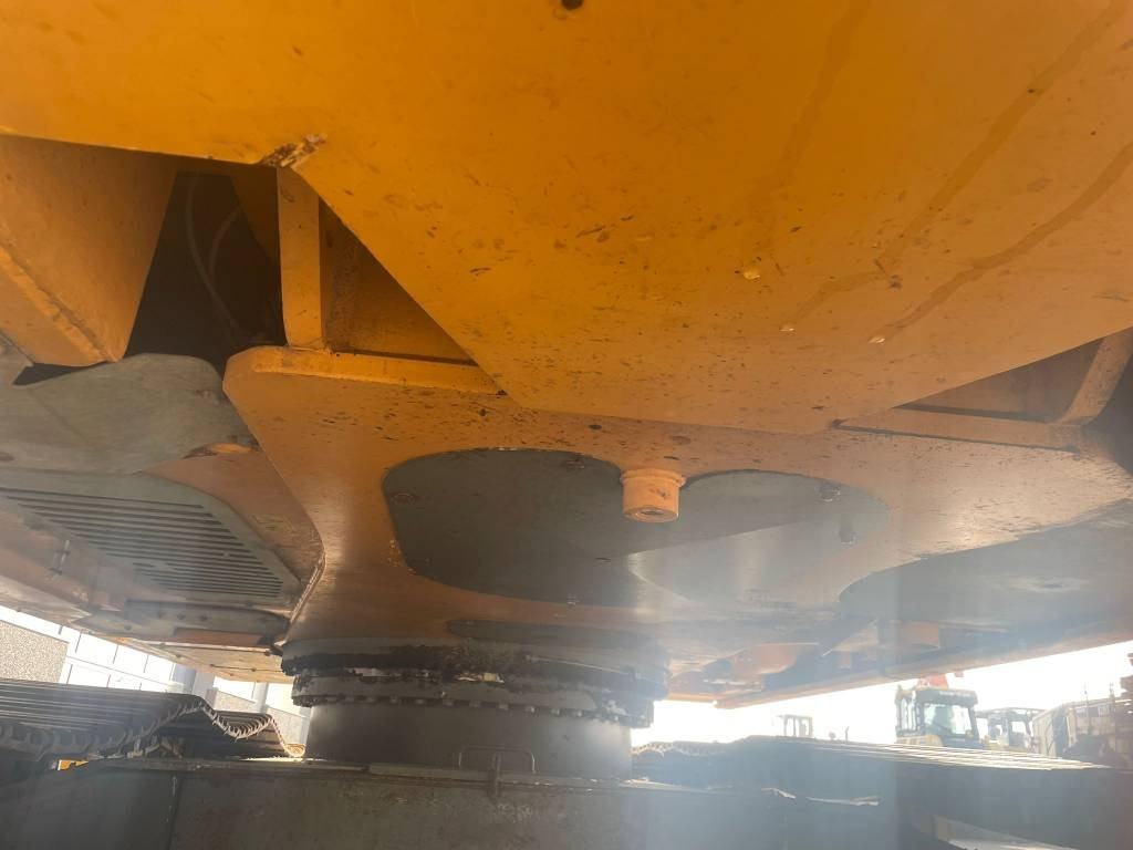 Гусеничный экскаватор Liebherr R 926 LC: фото 24