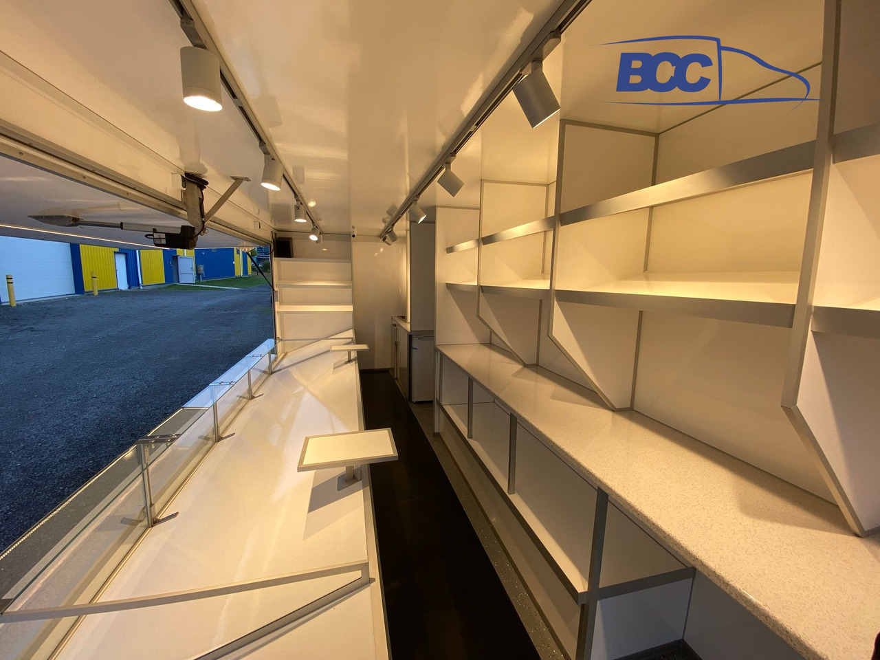 BCC POLSKA - FOOD TRUCK - MOBILNY SKLEP SPOŻYWCZY, AUTO SKLEP SPOŻYWCZY - PEUGEOT BOXER - Торговый грузовик: фото 1 BCC POLSKA - FOOD TRUCK - MOBILNY SKLEP SPOŻYWCZY, AUTO SKLEP SPOŻYWCZY - PEUGEOT BOXER - Торговый грузовик: фото 1