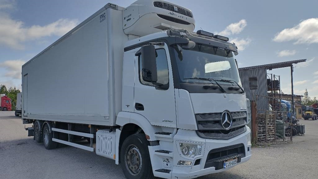 Mercedes-Benz Antos 2540 9,5m kylmäkori,Frc 2027 - Рефрижератор: фото 2 Mercedes-Benz Antos 2540 9,5m kylmäkori,Frc 2027 - Рефрижератор: фото 2