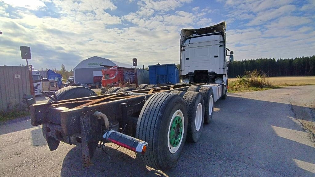 Scania R500 8x4 ilmajousi alusta  - Грузовик-шасси: фото 3 Scania R500 8x4 ilmajousi alusta  - Грузовик-шасси: фото 3
