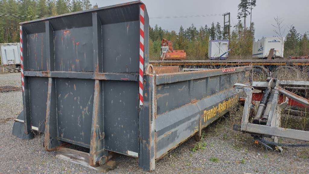 Soralava Kamilauta, 5,70m - Кузов платформа: фото 2 Soralava Kamilauta, 5,70m - Кузов платформа: фото 2