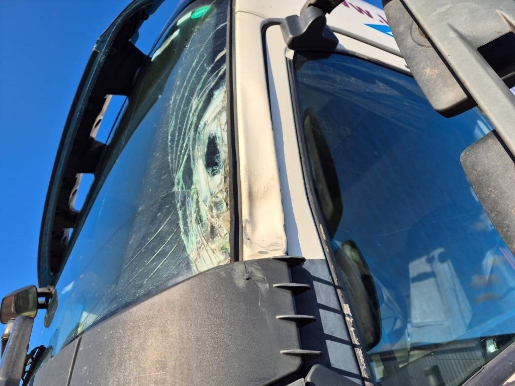 Volvo FH500 8x2 alusta  - Грузовик-шасси: фото 5 Volvo FH500 8x2 alusta  - Грузовик-шасси: фото 5