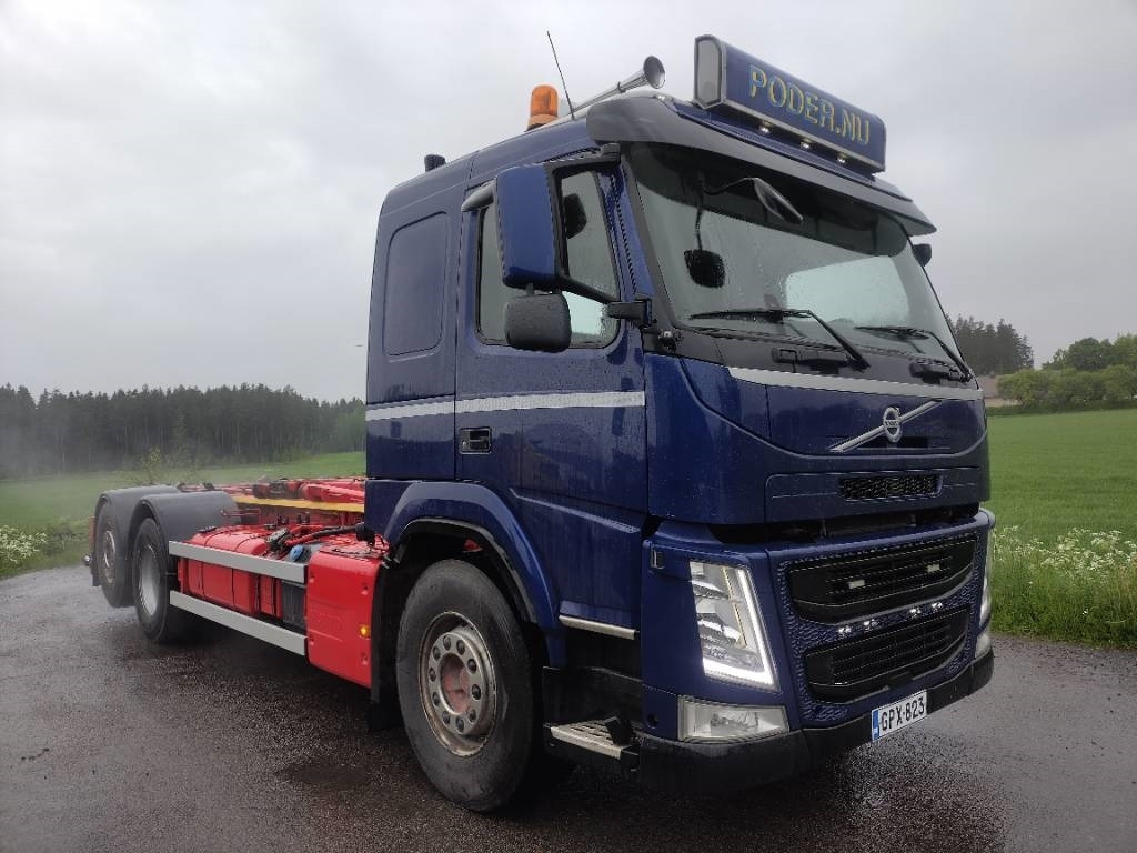 Volvo FM450 6x2 ohj.teli, Multilift koukkulaite - Крюковой мультилифт: фото 1 Volvo FM450 6x2 ohj.teli, Multilift koukkulaite - Крюковой мультилифт: фото 1