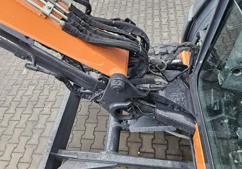 Гусеничный экскаватор Hitachi ZX48U-5A CLR / 3 ŁYŻKI / SPROWADZONA / 2 300 MTH: фото 14 Гусеничный экскаватор Hitachi ZX48U-5A CLR / 3 ŁYŻKI / SPROWADZONA / 2 300 MTH: фото 14