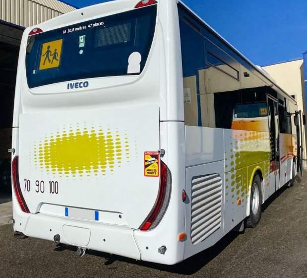 Iveco CROSSWAY/ DŁUGOŚĆ 10.70 M / MANUAL / EURO 6 - Пригородный автобус: фото 5 Iveco CROSSWAY/ DŁUGOŚĆ 10.70 M / MANUAL / EURO 6 - Пригородный автобус: фото 5