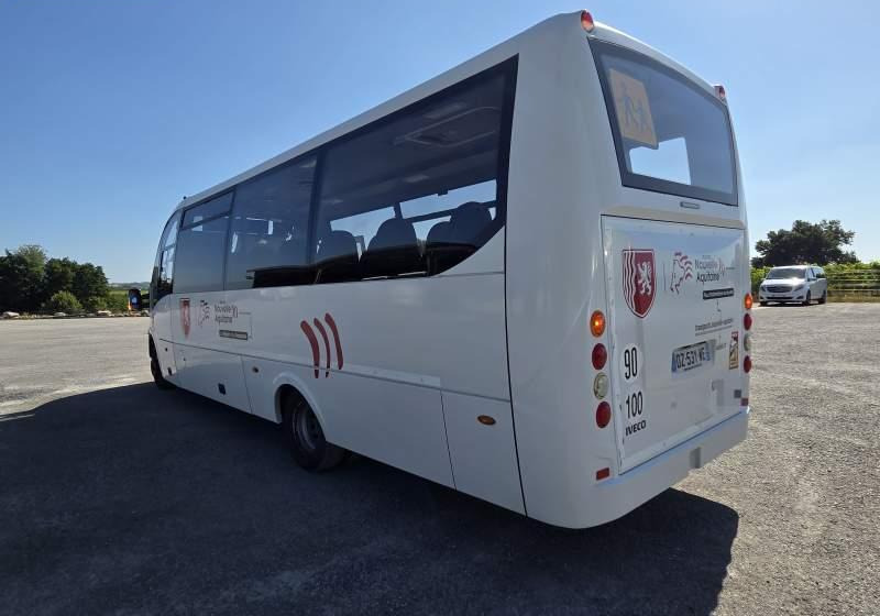 Iveco ROSERO FIRST / SPROWADZONE / 35 MIEJSC - Микроавтобус, Пассажирский фургон: фото 2 Iveco ROSERO FIRST / SPROWADZONE / 35 MIEJSC - Микроавтобус, Пассажирский фургон: фото 2