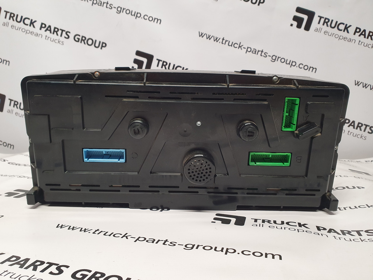 VOLVO FH13, EURO5 instrument cluster, combination kit, instrument panel dashboard - Приборная панель для Грузовиков: фото 4 VOLVO FH13, EURO5 instrument cluster, combination kit, instrument panel dashboard - Приборная панель для Грузовиков: фото 4