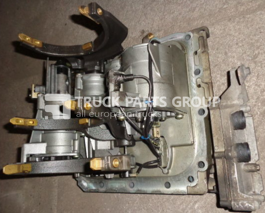 VOLVO automatic gearbox control unit, AT2412C, AT2512C, 421365002 control unit - Коробка передач и запчасти для Грузовиков: фото 3 VOLVO automatic gearbox control unit, AT2412C, AT2512C, 421365002 control unit - Коробка передач и запчасти для Грузовиков: фото 3