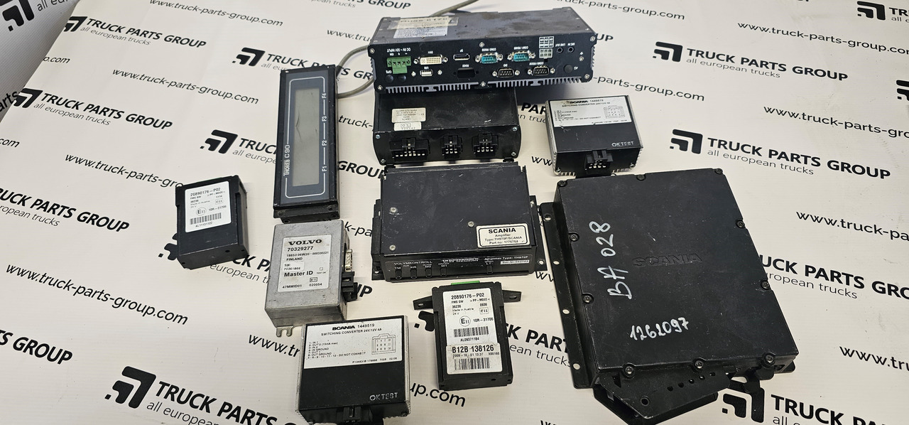 Volvo VOLVO, SCANIA BUS electronic FMS GW, switching converter, vip2000 STD Node2 unit, vbox 3600 c1 Multiq, Thoreb LCD 11085A, 1449519, 20890176, 20890176-P02, B12B 138126, 10R-31706, 70329277, 14390, 1449 - Блок управления: фото 1 Volvo VOLVO, SCANIA BUS electronic FMS GW, switching converter, vip2000 STD Node2 unit, vbox 3600 c1 Multiq, Thoreb LCD 11085A, 1449519, 20890176, 20890176-P02, B12B 138126, 10R-31706, 70329277, 14390, 1449 - Блок управления: фото 1