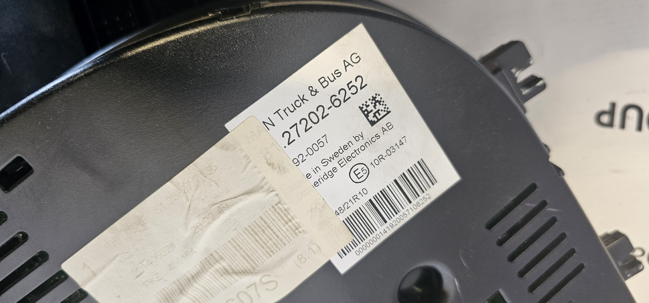 MAN MAN TGX / TGS EURO6 instrument panel, dashboard, information panel, instrument cluster 81272026265, 81258077136, 81272026268, 81258077149, 81258077142, 81272026252, 81272026254, 81258077138, 812720262 - Запчасти: фото 5 MAN MAN TGX / TGS EURO6 instrument panel, dashboard, information panel, instrument cluster 81272026265, 81258077136, 81272026268, 81258077149, 81258077142, 81272026252, 81272026254, 81258077138, 812720262 - Запчасти: фото 5