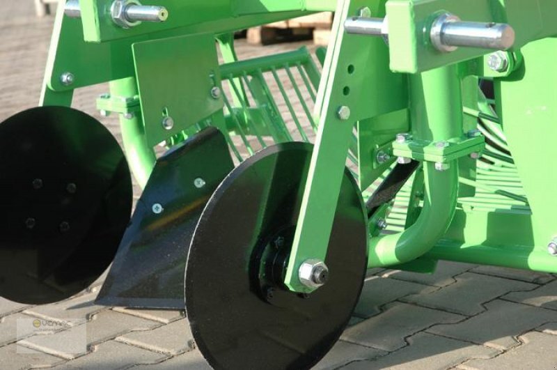 BOMET Z655 Kartoffelroder Roder Kartoffel Schwingsiebroder NEU - Картофелеуборочный комбайн: фото 4 BOMET Z655 Kartoffelroder Roder Kartoffel Schwingsiebroder NEU - Картофелеуборочный комбайн: фото 4
