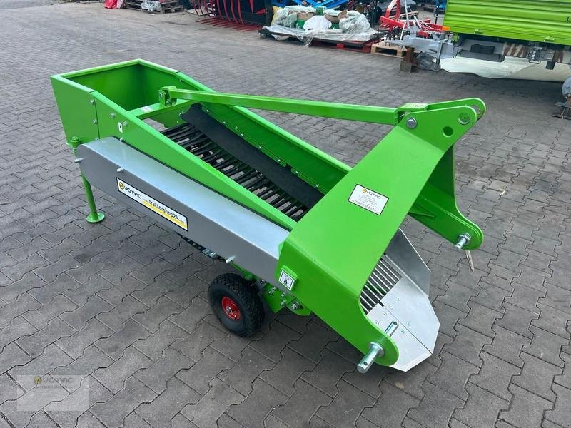 Vemac Siebkettenroder Bomet UPUS Z656 1reihig Gummi Kartoffelroder NEU - Картофелеуборочный комбайн: фото 2 Vemac Siebkettenroder Bomet UPUS Z656 1reihig Gummi Kartoffelroder NEU - Картофелеуборочный комбайн: фото 2