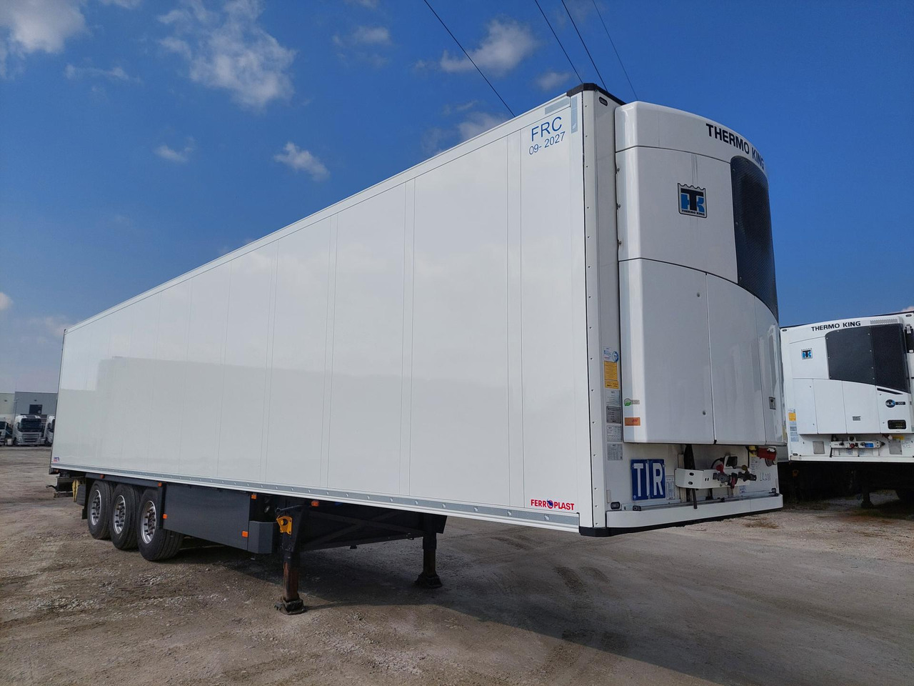 2018 Schmitz Cargobull Double Deck FP 60 ThermoKing SLXi 300 Lifting Axle - Полуприцеп-рефрижератор: фото 2 2018 Schmitz Cargobull Double Deck FP 60 ThermoKing SLXi 300 Lifting Axle - Полуприцеп-рефрижератор: фото 2