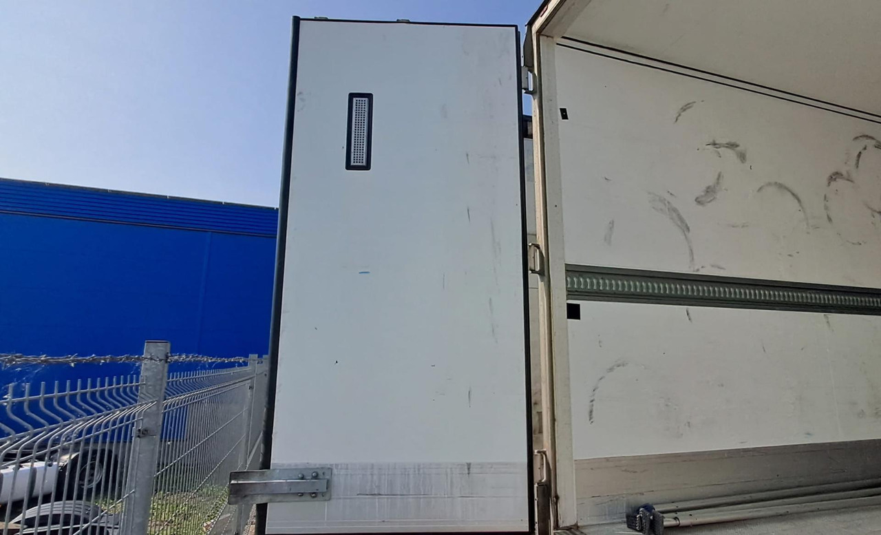 2020 Schmitz Cargobull SKO FP 60 ThermoKing SLXi 300 - Полуприцеп-рефрижератор: фото 4 2020 Schmitz Cargobull SKO FP 60 ThermoKing SLXi 300 - Полуприцеп-рефрижератор: фото 4