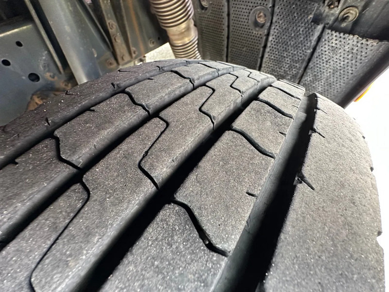 Iveco EuroCargo 80 -160L / EURO 6 / WINCH / ALU RAMPS / LOW KM! / NEW APK - Автовоз: фото 5 Iveco EuroCargo 80 -160L / EURO 6 / WINCH / ALU RAMPS / LOW KM! / NEW APK - Автовоз: фото 5