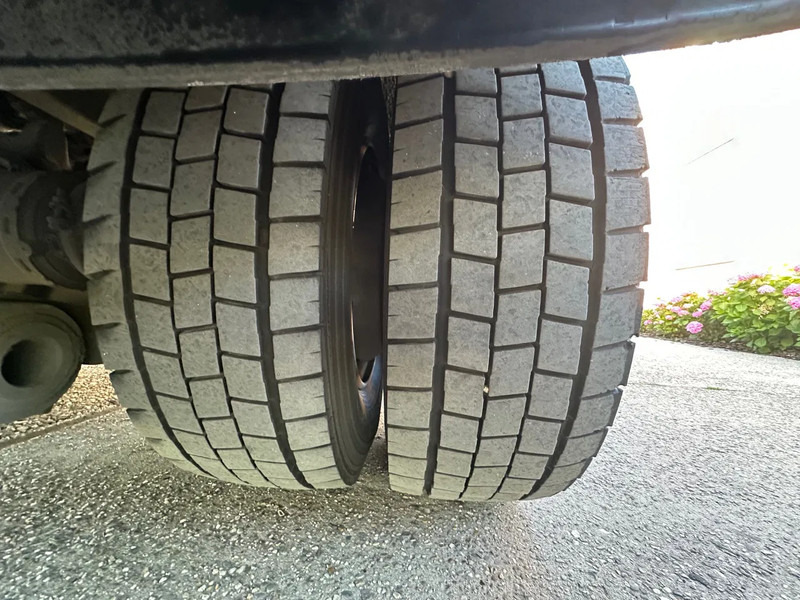 Грузовик с закрытым кузовом Mercedes-Benz Atego 1218 / NL TRUCK / EURO 6 / BOX + LIFT / 12T: фото 7