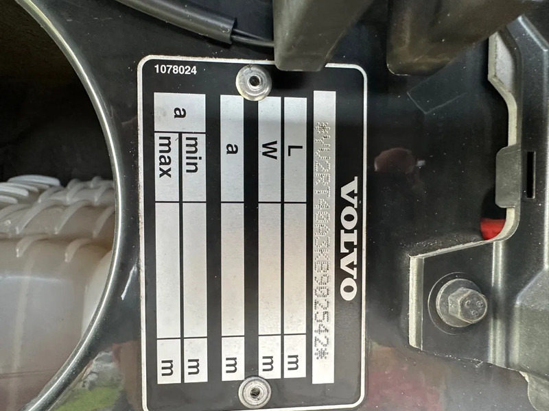 Volvo FH 500 / GLOBETROTTER / NL TRUCK / ALCOA / 2 TANK /TOP!! - Тягач: фото 5 Volvo FH 500 / GLOBETROTTER / NL TRUCK / ALCOA / 2 TANK /TOP!! - Тягач: фото 5