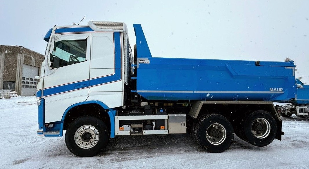VOLVO FH16 540 / 6x4 / Retarder - Самосвал: фото 2 VOLVO FH16 540 / 6x4 / Retarder - Самосвал: фото 2