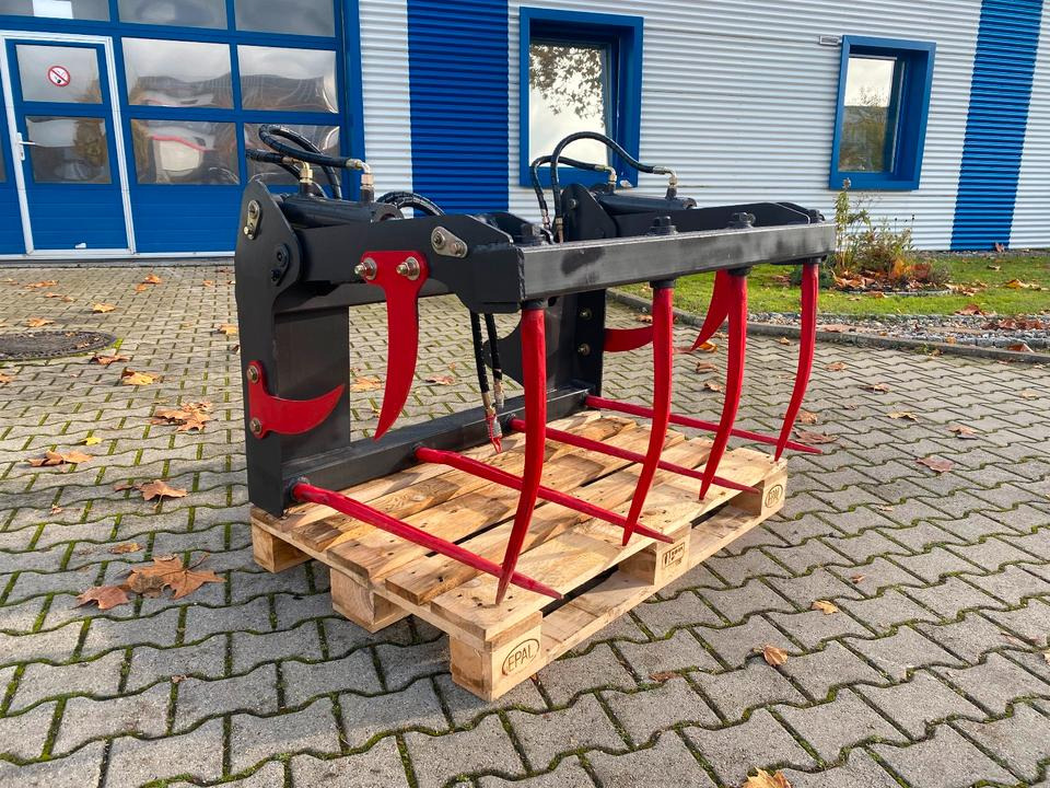 Greifschaufel Krokodilgebiss Dunggabel 1200mm EURO-Aufnahme *INKL.19% MWST* - Техника для силоса: фото 1 Greifschaufel Krokodilgebiss Dunggabel 1200mm EURO-Aufnahme *INKL.19% MWST* - Техника для силоса: фото 1