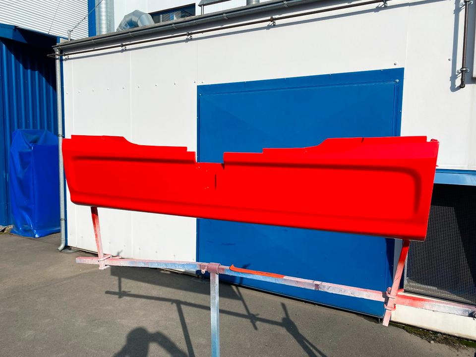 MAN Lions City A21 Heckstoßstange mit AHK Ausschnitt Lackiert UNI-Wunschfarbton  OE 88732035011 / 88.73203-5011 *INKL.19% MWST* - Бампер для Автобусов: фото 1 MAN Lions City A21 Heckstoßstange mit AHK Ausschnitt Lackiert UNI-Wunschfarbton  OE 88732035011 / 88.73203-5011 *INKL.19% MWST* - Бампер для Автобусов: фото 1