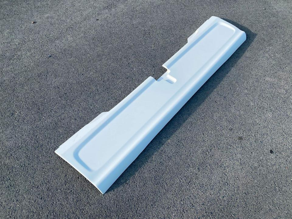 MAN Lions City A21 Heckstoßstange mit AHK Ausschnitt OE 88732035011 / 88.73203-5011 *280€ NETTO* Rohteil - Бампер для Автобусов: фото 2 MAN Lions City A21 Heckstoßstange mit AHK Ausschnitt OE 88732035011 / 88.73203-5011 *280€ NETTO* Rohteil - Бампер для Автобусов: фото 2