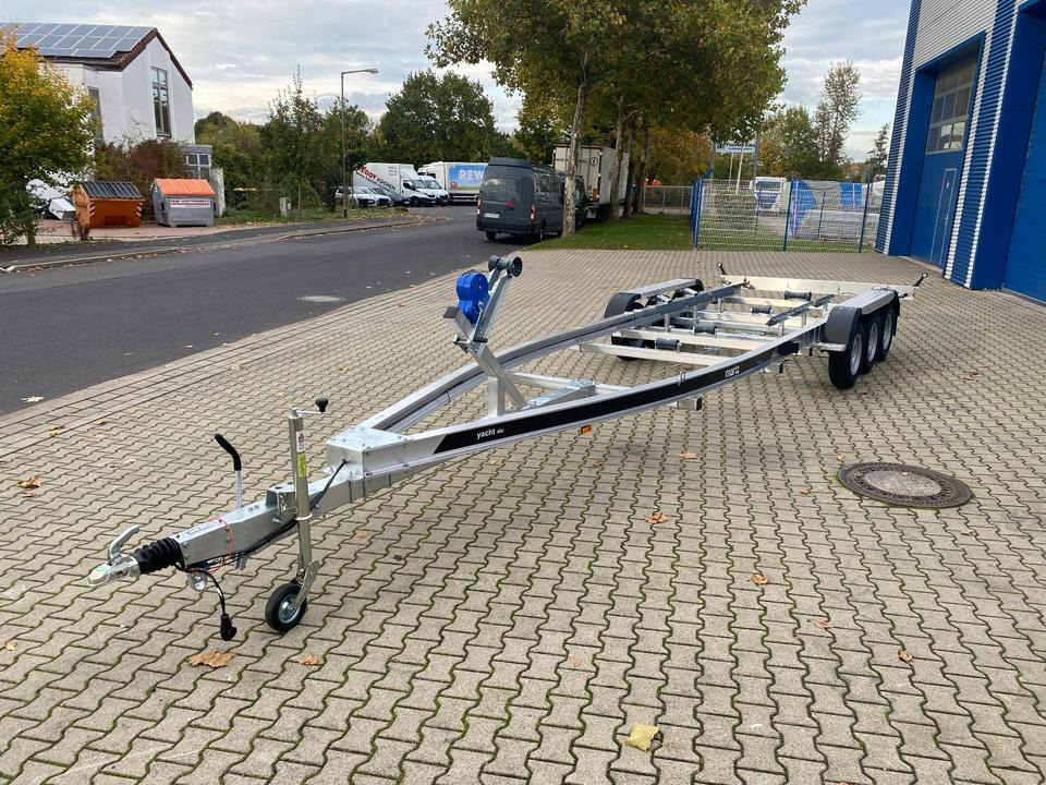 Martz Bootstrailer / Bootsanhänger 3500Kg inkl. Gratis Lieferung *INKL.19% MWST* - Лодочный прицеп: фото 4 Martz Bootstrailer / Bootsanhänger 3500Kg inkl. Gratis Lieferung *INKL.19% MWST* - Лодочный прицеп: фото 4