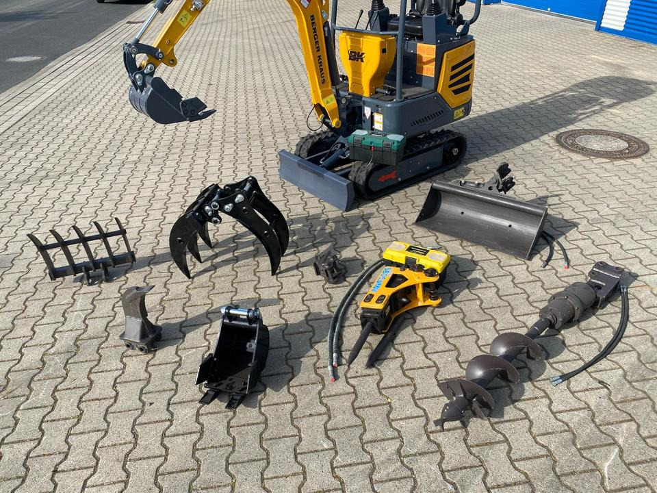 Minibagger BK1250JS + Zubehör *INKL.19% MWST*KUBOTA*BERGER KRAUS*JOYSTICK*SOFORT!* - Мини-экскаватор: фото 3 Minibagger BK1250JS + Zubehör *INKL.19% MWST*KUBOTA*BERGER KRAUS*JOYSTICK*SOFORT!* - Мини-экскаватор: фото 3