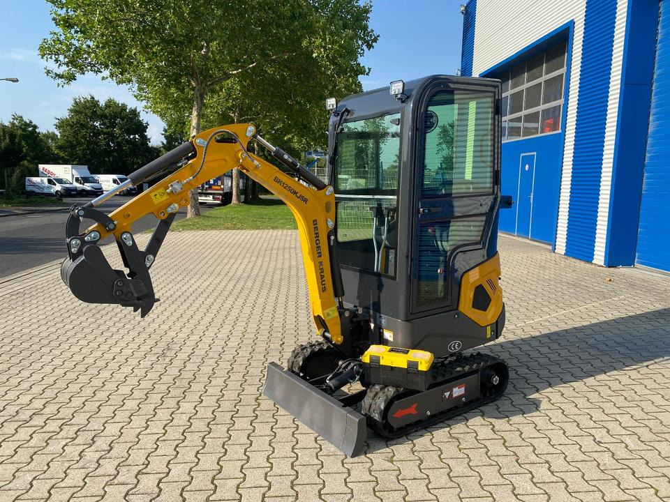 Minibagger BK1250KJSR *INKL.19% MWST*BERGER KRAUS*KUBOTA*VERSTELLFAHRWERK* SCHWENKARM*SOFORT!* - Мини-экскаватор: фото 1 Minibagger BK1250KJSR *INKL.19% MWST*BERGER KRAUS*KUBOTA*VERSTELLFAHRWERK* SCHWENKARM*SOFORT!* - Мини-экскаватор: фото 1