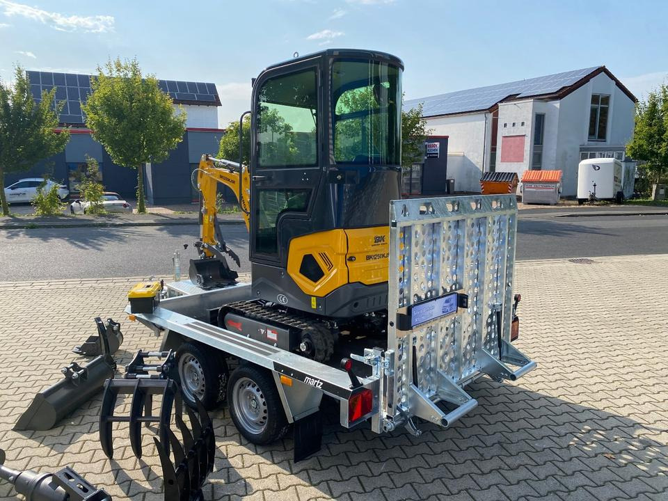 Minibagger BK1250KJSR + Tieflader + Zubehör *INKL.19% MWST*BERGER KRAUS*VERSTELLFAHRWERK* KUBOTA*SOFORT!* - Мини-экскаватор: фото 4 Minibagger BK1250KJSR + Tieflader + Zubehör *INKL.19% MWST*BERGER KRAUS*VERSTELLFAHRWERK* KUBOTA*SOFORT!* - Мини-экскаватор: фото 4