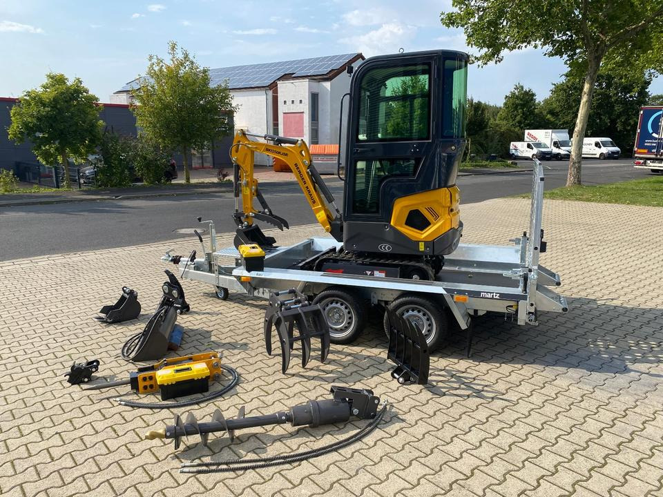 Minibagger BK1250KJSR + Tieflader + Zubehör *INKL.19% MWST*BERGER KRAUS*VERSTELLFAHRWERK* KUBOTA*SOFORT!* - Мини-экскаватор: фото 4 Minibagger BK1250KJSR + Tieflader + Zubehör *INKL.19% MWST*BERGER KRAUS*VERSTELLFAHRWERK* KUBOTA*SOFORT!* - Мини-экскаватор: фото 4