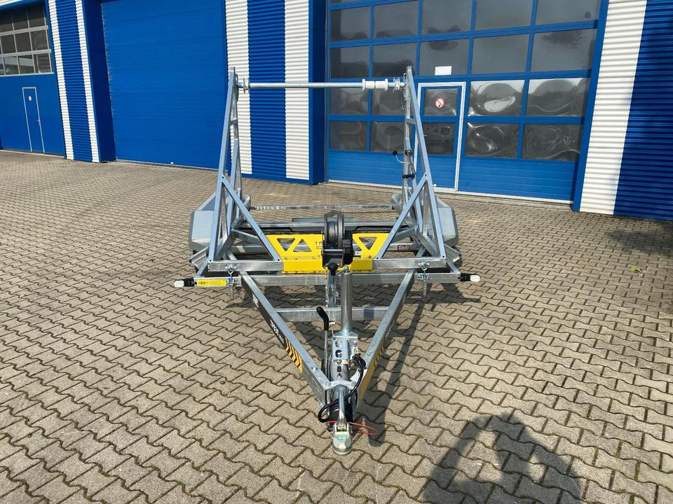 Vermietung / Kabelanhänger 2700KG / Nutzlast 2094KG / Kabeltrommel-Anhänger / Glasfaser/ 3 Tage - Кабельный транспортер: фото 2 Vermietung / Kabelanhänger 2700KG / Nutzlast 2094KG / Kabeltrommel-Anhänger / Glasfaser/ 3 Tage - Кабельный транспортер: фото 2