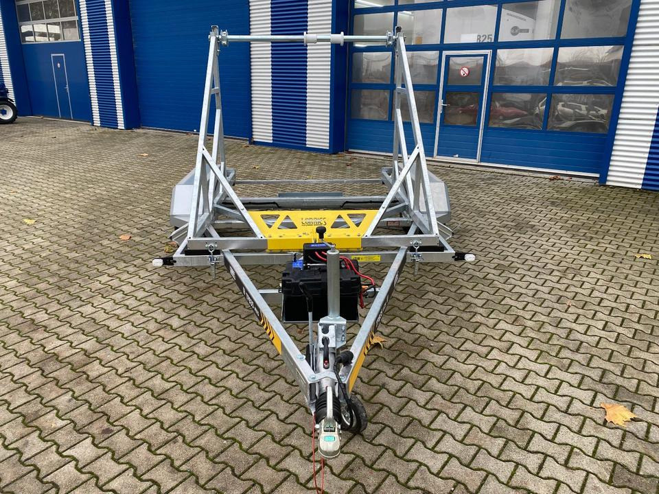 Vermietung / Kabelanhänger 3500KG E-Winde / Nutzlast 2825KG / Kabeltrommel-Anhänger / Glasfaser/ 1 Woche - Кабельный транспортер: фото 2 Vermietung / Kabelanhänger 3500KG E-Winde / Nutzlast 2825KG / Kabeltrommel-Anhänger / Glasfaser/ 1 Woche - Кабельный транспортер: фото 2