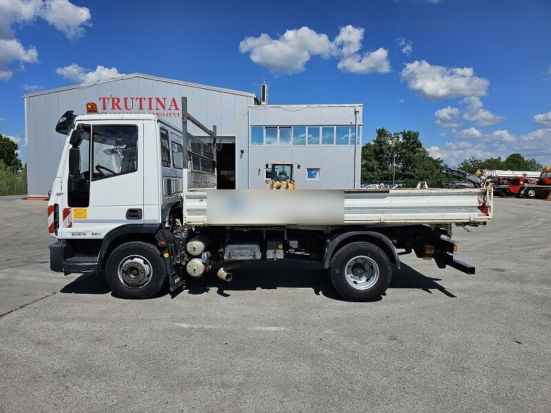 IVECO 80E18 - Самосвал: фото 2 IVECO 80E18 - Самосвал: фото 2