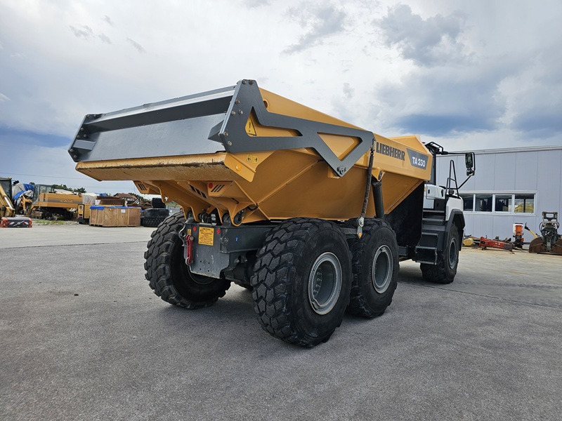 LIEBHERR TA230 Litronic - Сочленённый самосвал: фото 3 LIEBHERR TA230 Litronic - Сочленённый самосвал: фото 3