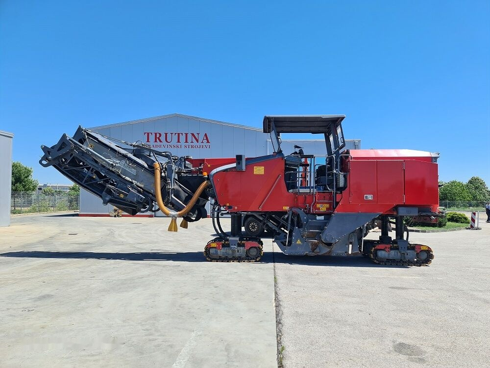 Wirtgen W210 - Дорожная фреза: фото 1 Wirtgen W210 - Дорожная фреза: фото 1