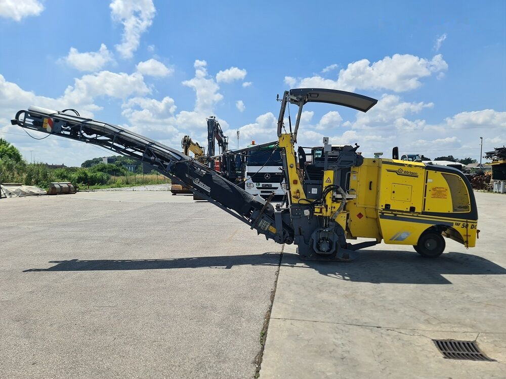 Wirtgen W50 - Дорожная фреза: фото 4 Wirtgen W50 - Дорожная фреза: фото 4