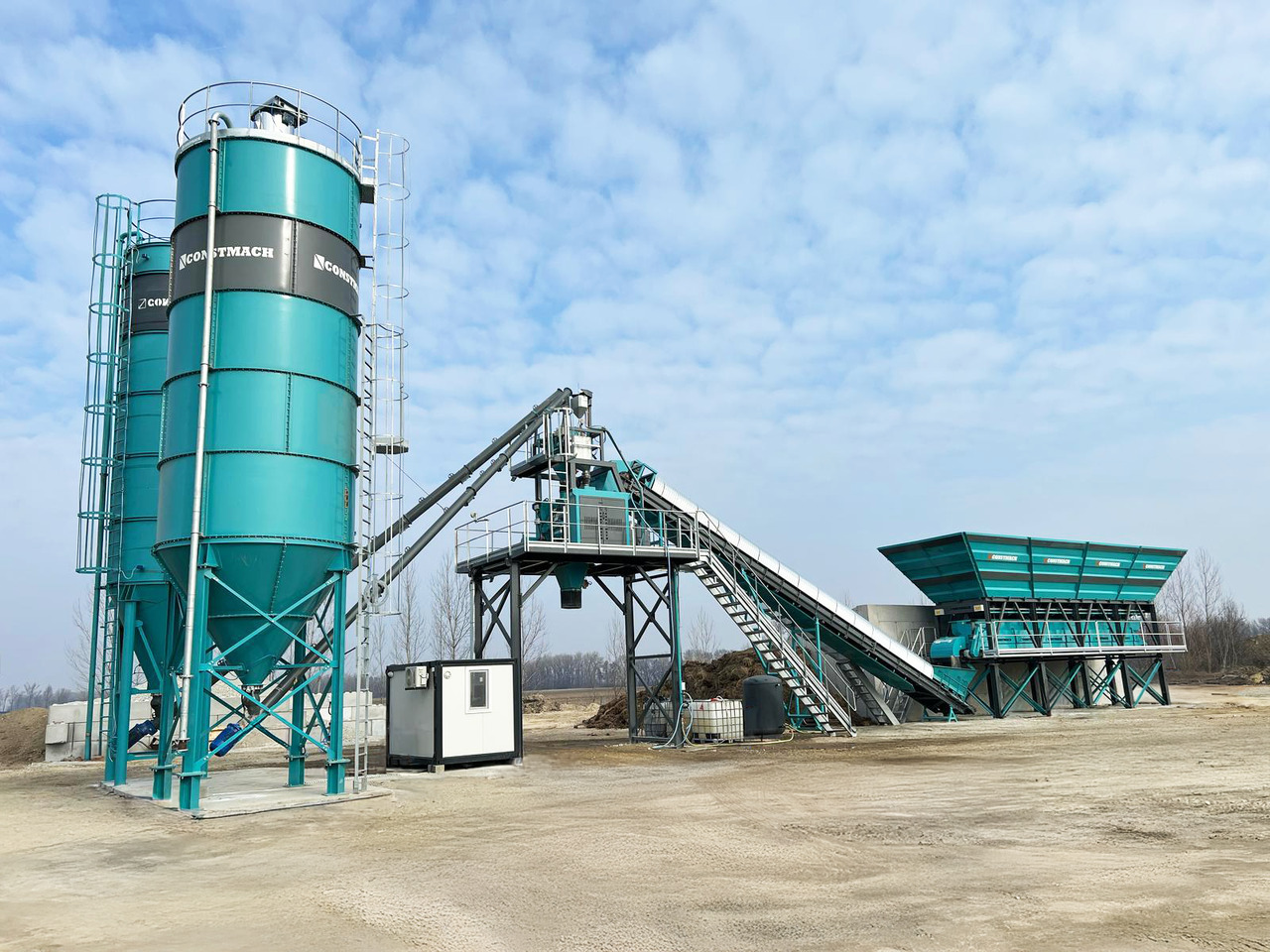 Constmach 60 m³/h Kompakte Betonmischanlage mit Band - Бетонный завод: фото 1 Constmach 60 m³/h Kompakte Betonmischanlage mit Band - Бетонный завод: фото 1