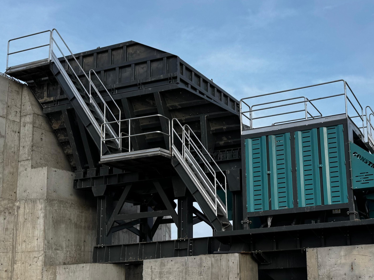 Constmach Vibrationsförderer mit Kapazitäten von 80 bis 500 Tonnen - Горнодобывающая техника: фото 5 Constmach Vibrationsförderer mit Kapazitäten von 80 bis 500 Tonnen - Горнодобывающая техника: фото 5