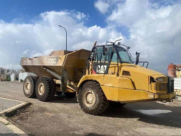 CAT 730C - Сочленённый самосвал: фото 1 CAT 730C - Сочленённый самосвал: фото 1